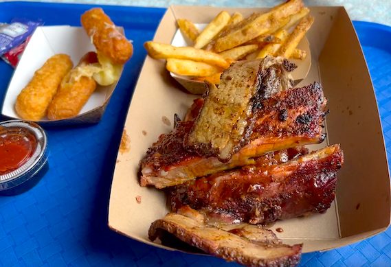 Smokehouse sampler platter at SeaWorld's Seven Seas Food Festival